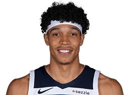 Enrique Freeman headshot