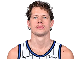 Moritz Wagner headshot